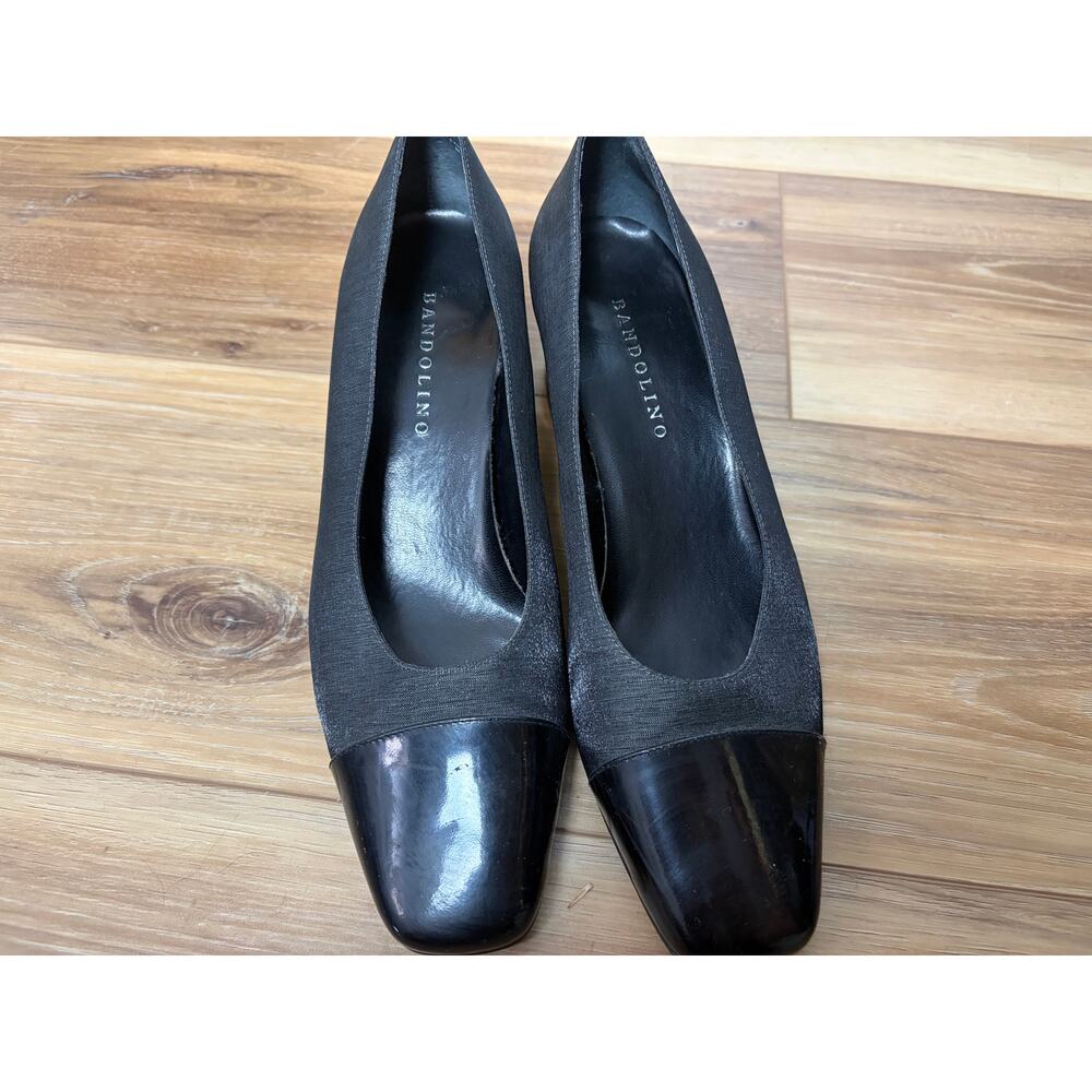 Bandalino Black Cap Toe Block Heel Pumps Size 8M Vintage Career Shoes FLAWED‎